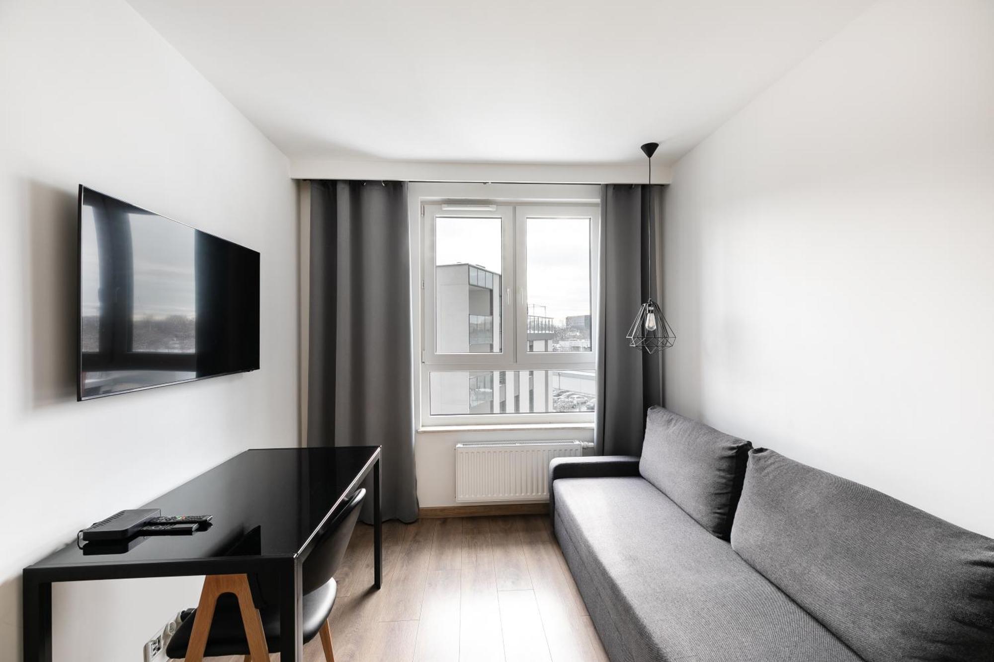 Studio Apartment